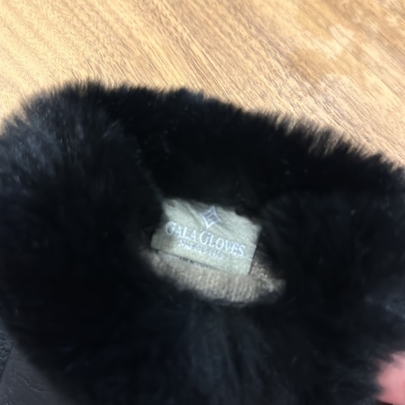 Gala Gloves - Picture 6 of 6
